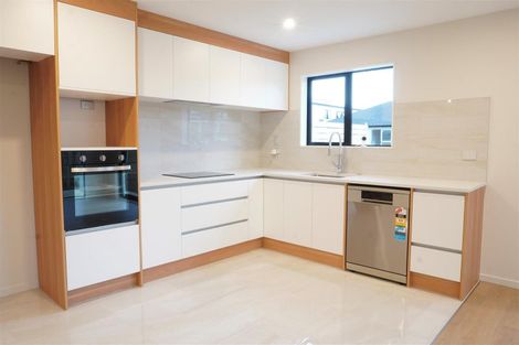 Photo of property in 10 Rorotu Avenue, Karaka, Papakura, 2113