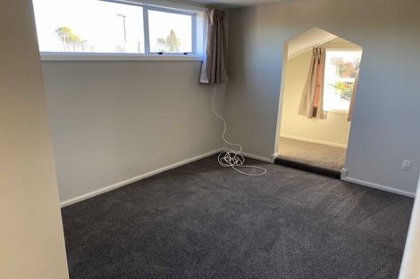 Photo of property in 63 Aorangi Road, Bryndwr, Christchurch, 8053