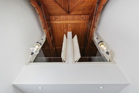 Photo of property in Whitmore Apartments, 1b/7 Stout Street, Wellington Central, Wellington, 6011