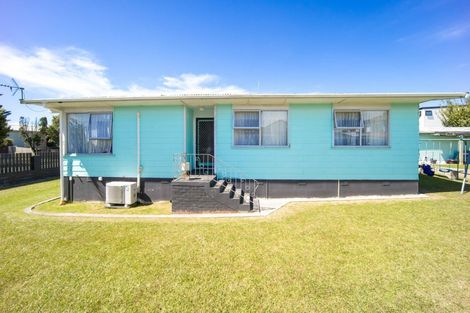 Photo of property in 6 Burbank Avenue, Manurewa, Auckland, 2102