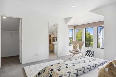 Photo of property in 9/64 Schnapper Rock Road, Schnapper Rock, Auckland, 0632