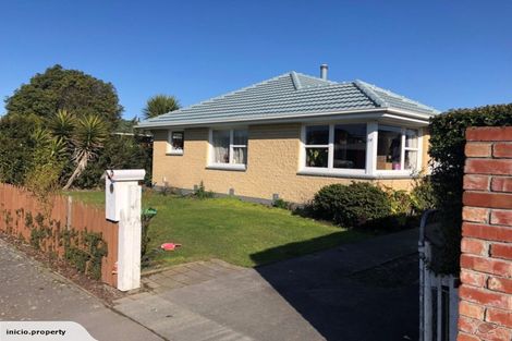Photo of property in 14 Clipper Place, Redwood, Christchurch, 8051