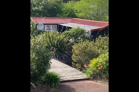 Photo of property in 95 Warner Avenue, Laingholm, Auckland, 0604