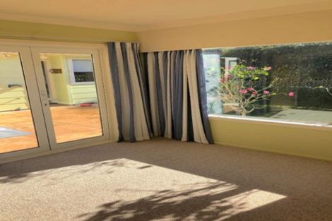 Photo of property in 5 Matai Street, Waikanae, 5036
