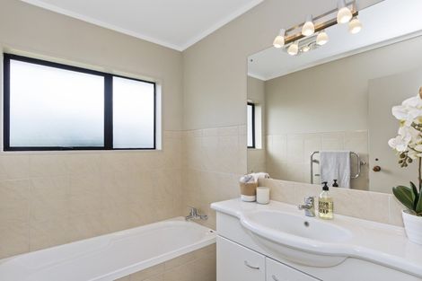 Photo of property in 73 Manuwai Drive, Matua, Tauranga, 3110