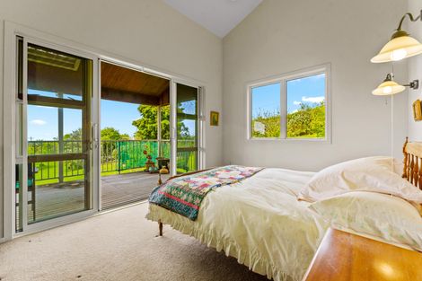 Photo of property in 87 M Greenwood Road, Leigh, 0972