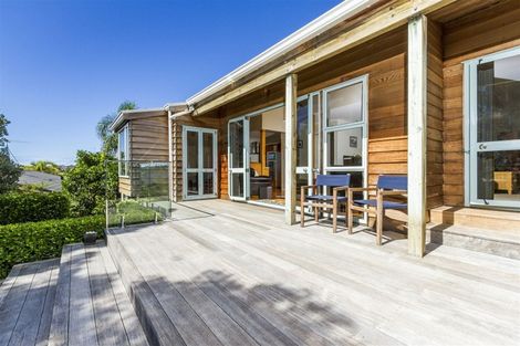 Photo of property in 1/71 Beresford Street, Bayswater, Auckland, 0622