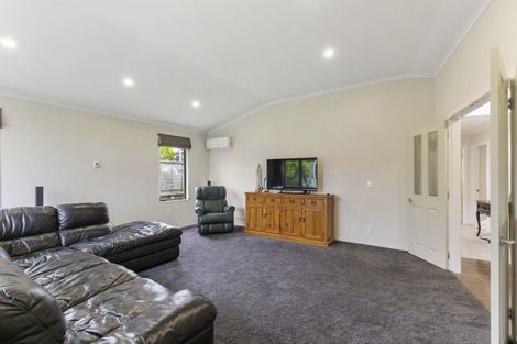 Photo of property in 86 Kentwood Drive, Woodridge, Wellington, 6037