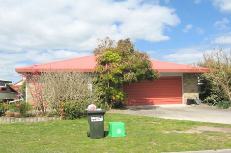 Photo of property in 6 Crisp Drive, Papamoa Beach, Papamoa, 3118