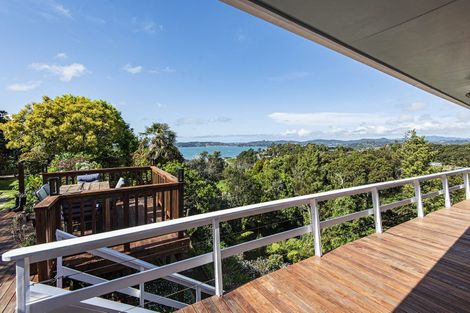 Photo of property in 100 School Road, Paihia, 0200