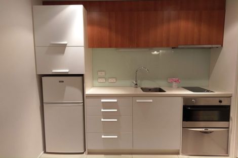 Photo of property in The Docks Apartments, 117/2 Dockside Lane, Auckland Central, Auckland, 1010