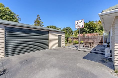 Photo of property in 24 Flower Street, Bryndwr, Christchurch, 8053