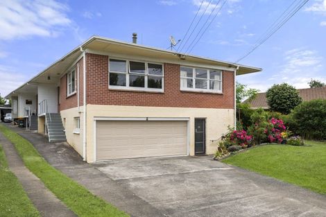Photo of property in 1/14 South Street, Papakura, 2110