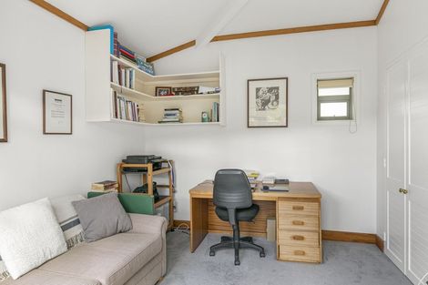 Photo of property in 9 Waikowhai Street, Ngaio, Wellington, 6035