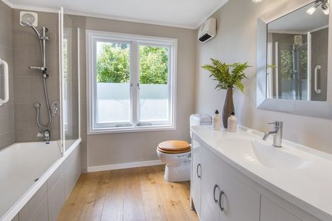 Photo of property in 13 Herbert Street, Hauraki, Auckland, 0622