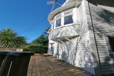 Photo of property in 14 Mount Pleasant Road, Aro Valley, Wellington, 6012