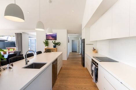 Photo of property in 16 Regent Street, Lower Shotover, Queenstown, 9304