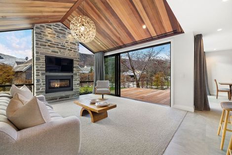 Photo of property in 9c Caernarvon Street, Arrowtown, 9302