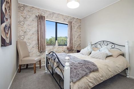 Photo of property in 14a Kaiwaka Road, Waiuku, 2123