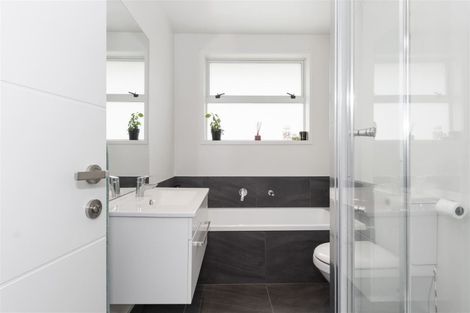 Photo of property in 15 Batty Street, Papamoa Beach, Papamoa, 3118