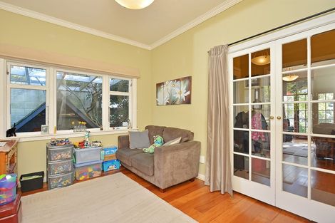 Photo of property in 3 Ngaio Street, Eastbourne, Lower Hutt, 5013