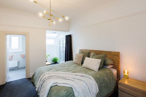 Photo of property in 32 Manson Street, Terrace End, Palmerston North, 4410