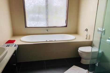 Photo of property in 11 Whiteways Drive, Dairy Flat, Albany, 0792