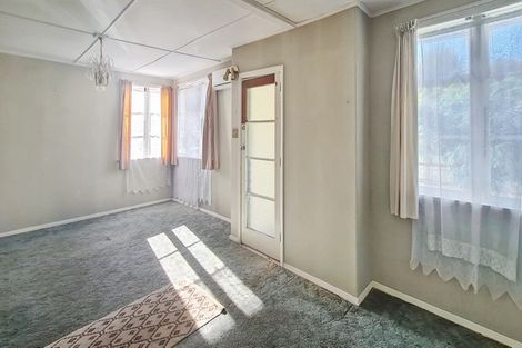 Photo of property in 6 Wilson Road, Hunterville, 4730