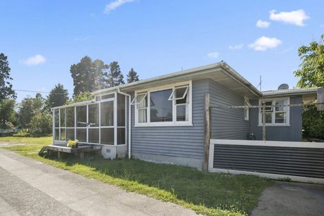 Photo of property in 48 Robinson Avenue, Holdens Bay, Rotorua, 3010