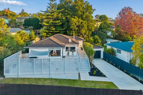 Photo of property in 7 Osman Street, Glen Eden, Auckland, 0602