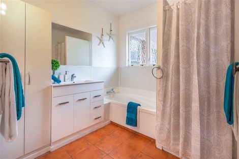 Photo of property in 453 Great South Road, Opaheke, Papakura, 2113