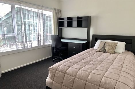 Photo of property in 10 Winslow Street, Burnside, Christchurch, 8053