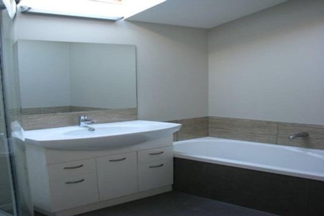 Photo of property in 9 Scoria Close, Pyes Pa, Tauranga, 3112