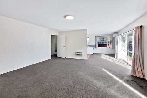 Photo of property in 2/104 Mandeville Street, Riccarton, Christchurch, 8011