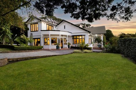 Photo of property in 18 Ridge Lane, New Plymouth, 4310