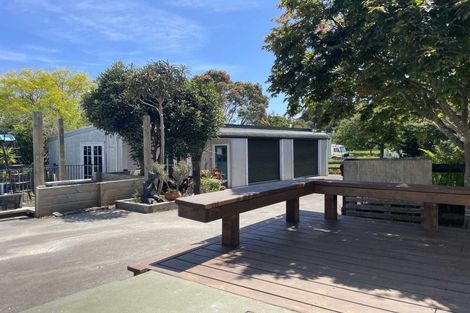 Photo of property in 22 Takiroa Street, Urenui, 4375