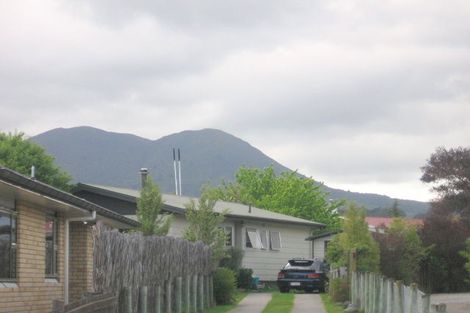 Photo of property in 93 Grace Crescent, Richmond Heights, Taupo, 3330