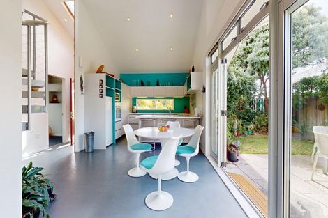 Photo of property in 30 Kent Avenue, Waitarere Beach, Levin, 5510