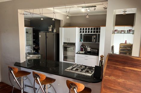 Photo of property in 119 Ferry Parade, Herald Island, Auckland, 0618