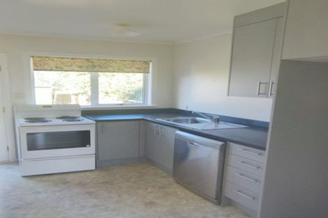 Photo of property in 2/3 Camp Street, Silverstream, Upper Hutt, 5019