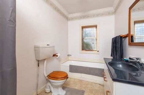 Photo of property in 35 Harrison Street West, Featherston, 5710