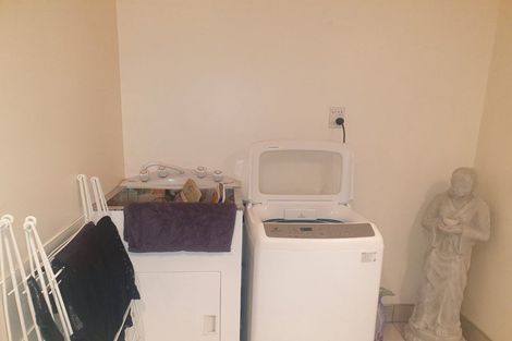 Photo of property in 50 Postgate Drive, Whitby, Porirua, 5024