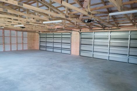 Photo of property in 1 Hector Close, Kingston, Athol, 9793