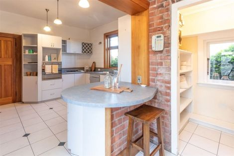 Photo of property in 23 Straven Road, Riccarton, Christchurch, 8011