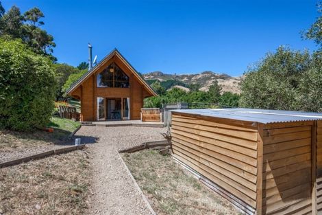 Photo of property in 484 Marine Drive, Charteris Bay, Lyttelton, 8971