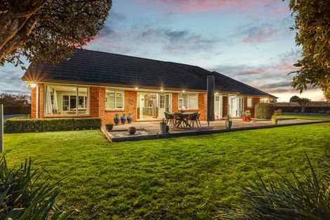 Photo of property in 123 Butcher Road, Pukekohe, 2120