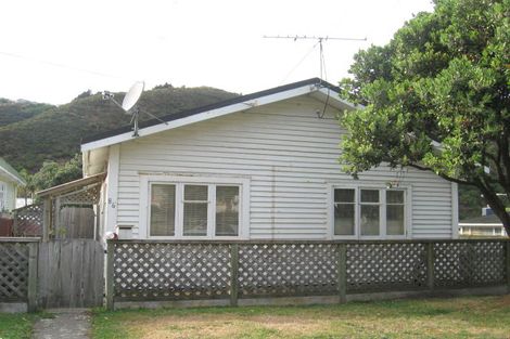 Photo of property in 86 Happy Valley Road, Owhiro Bay, Wellington, 6023