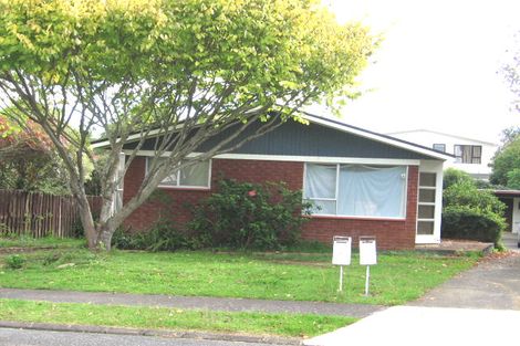 Photo of property in 2/30 Galsworthy Place, Bucklands Beach, Auckland, 2014