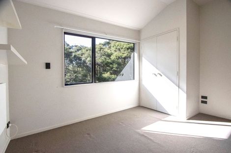 Photo of property in 293 Paremoremo Road, Paremoremo, Auckland, 0632