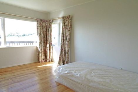 Photo of property in 35 Scott Avenue, Mangere Bridge, Auckland, 2022